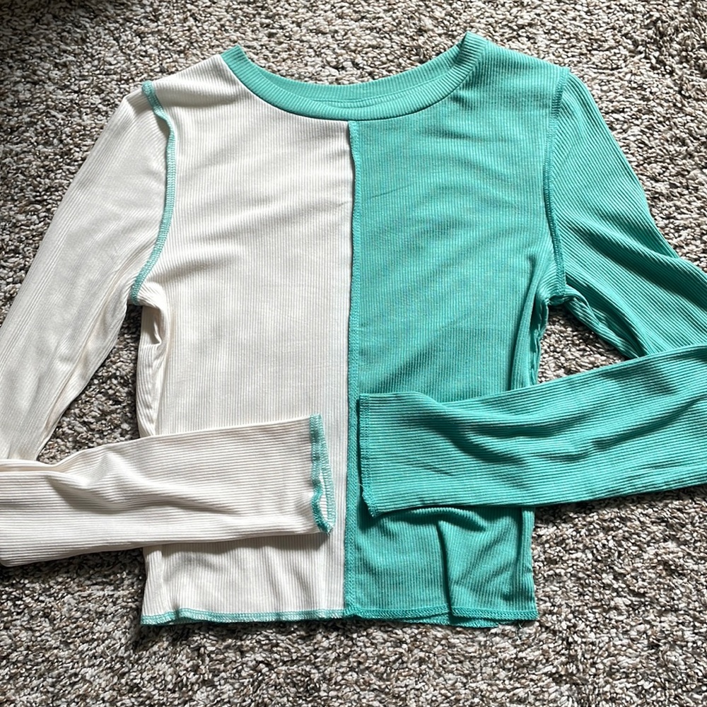 Target Wild Fable XS top two toned color